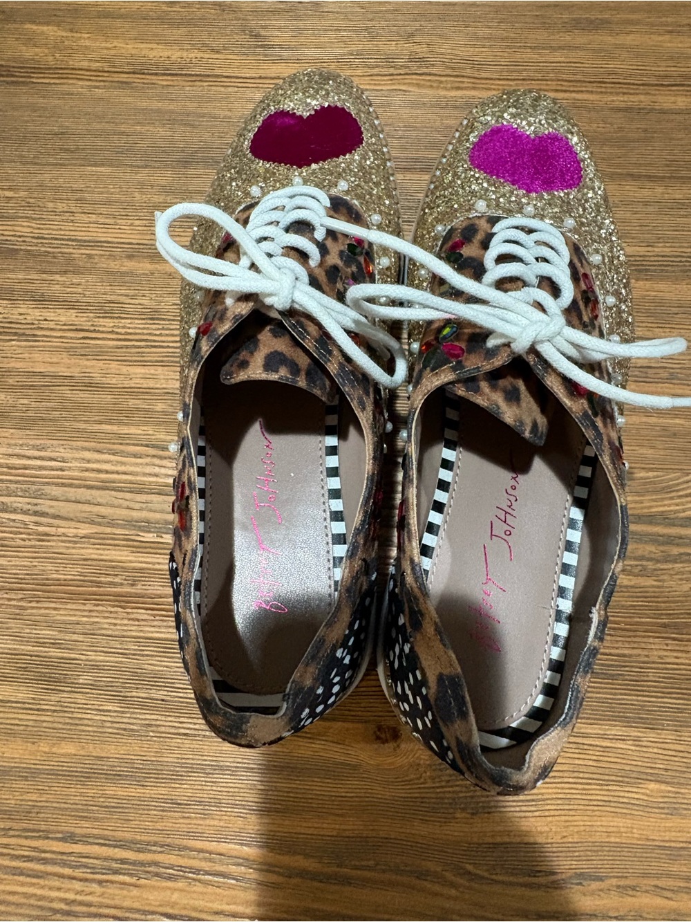 Betsey Johnson Pixxy Soarkl beige Platform see Leather-Look Shoe Interior Label - Picture 2 of 14